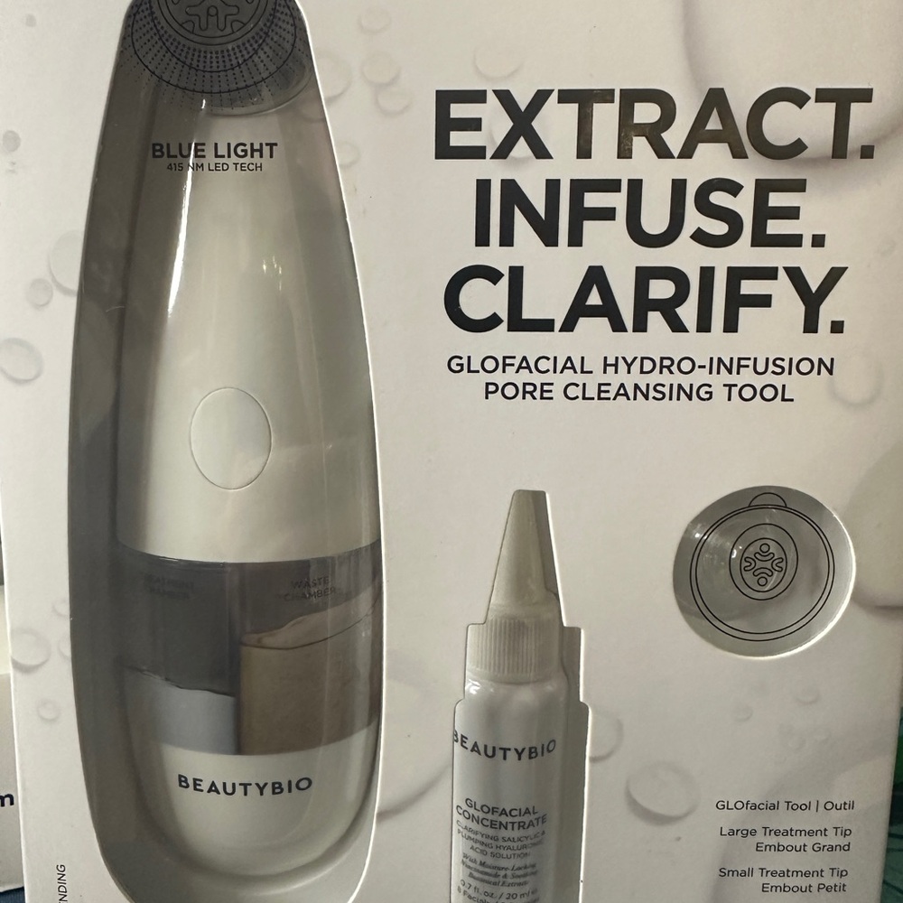 White Skincare Tool for Professional Use